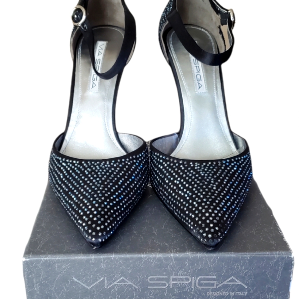 Via Spiga Rhinestones Mary Jane Hells Size 8 Patent Leather Nwb